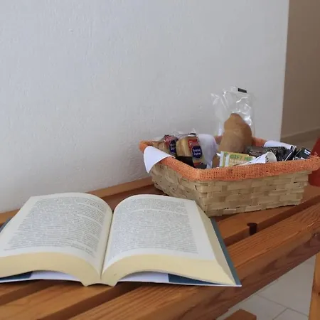 Gasthof Dioni Lux 2 Pachaina